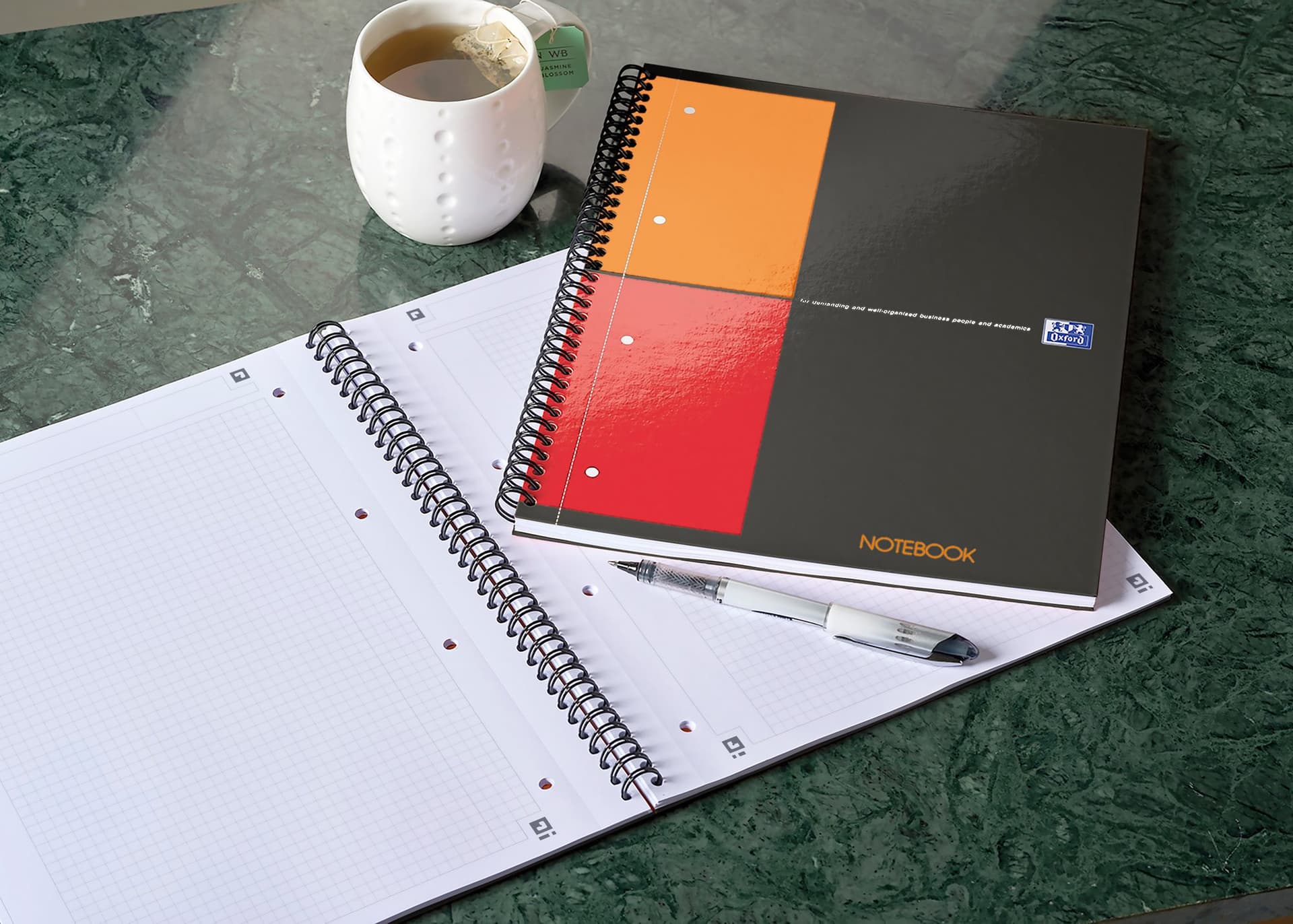 Spiraalblok Oxford International Notebook A4+ ruit 5mm 8
