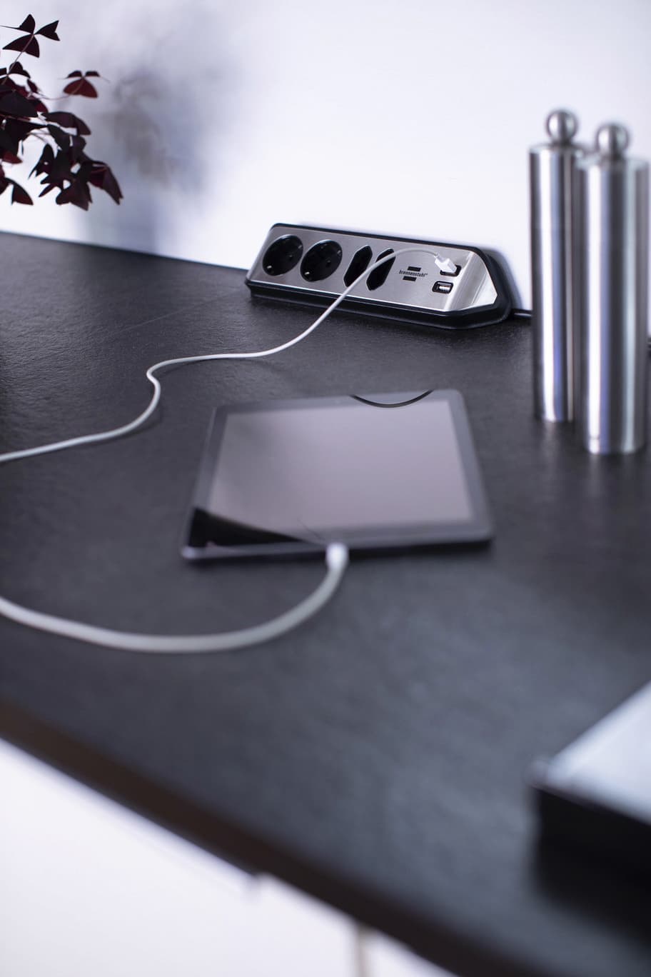Stekkerdoos Brennenstuhl bureau Estilo 4vdig incl 2 USB 2m zwart/zi 6