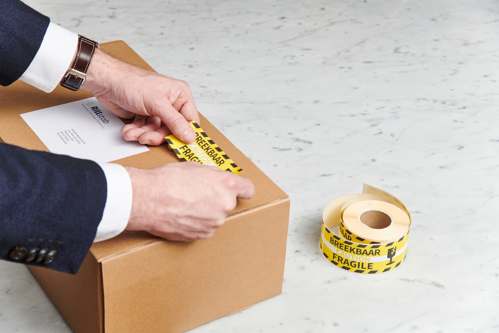 Waarschuwingsetiket Rillprint 46x125mm fragile geel 250 stuks 4