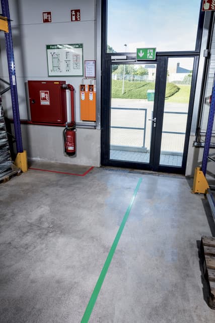 Vloermarkeringstape DURALINE 50mmx30m groen 4