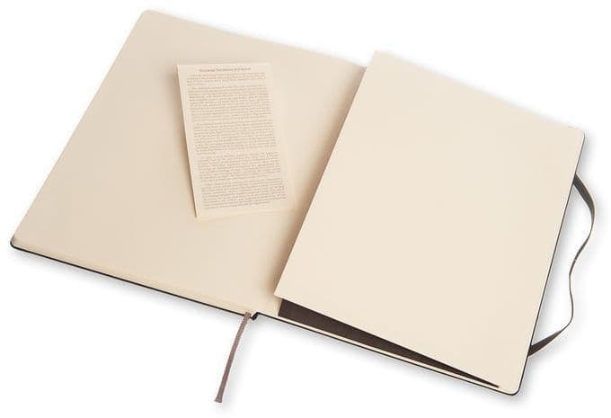 Notitieboek Moleskine XL 190x250mm dots hard cover zwart 4