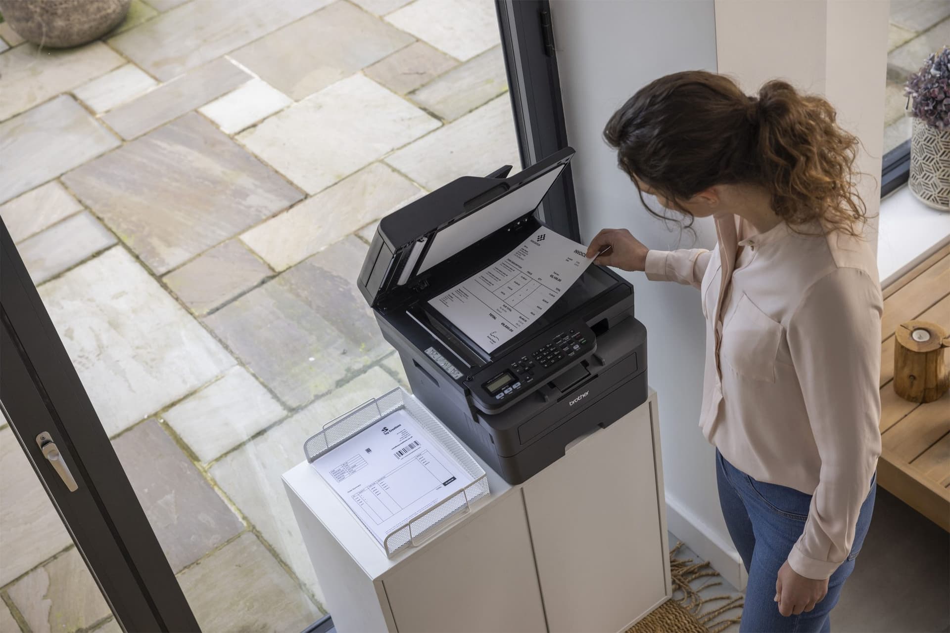 Multifunctional Laser printer Brother MFC-L2800DW 7
