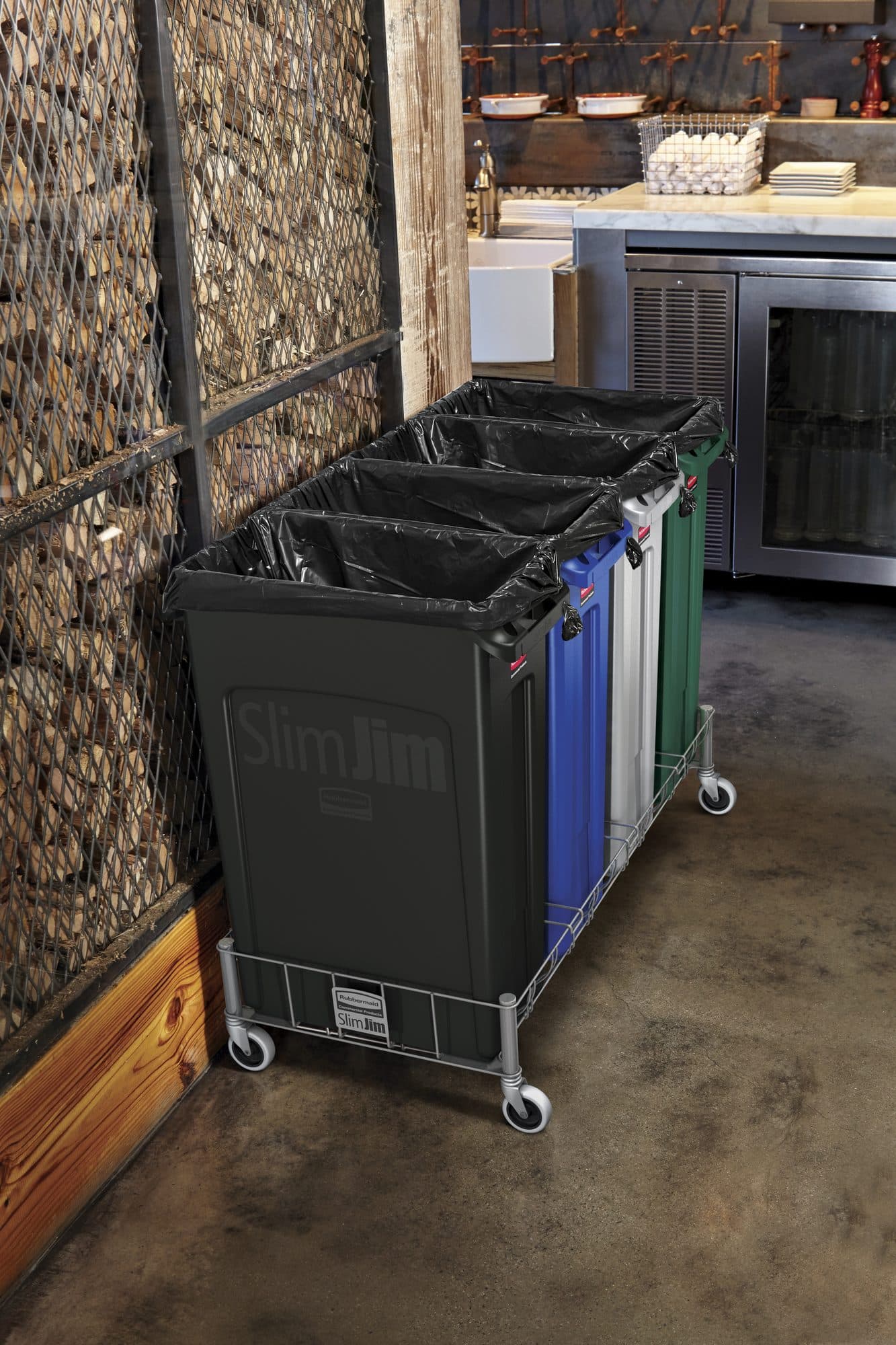 Afvalbak Rubbermaid Slim Jim Vented met luchtsleuven 87 liter zwart 3