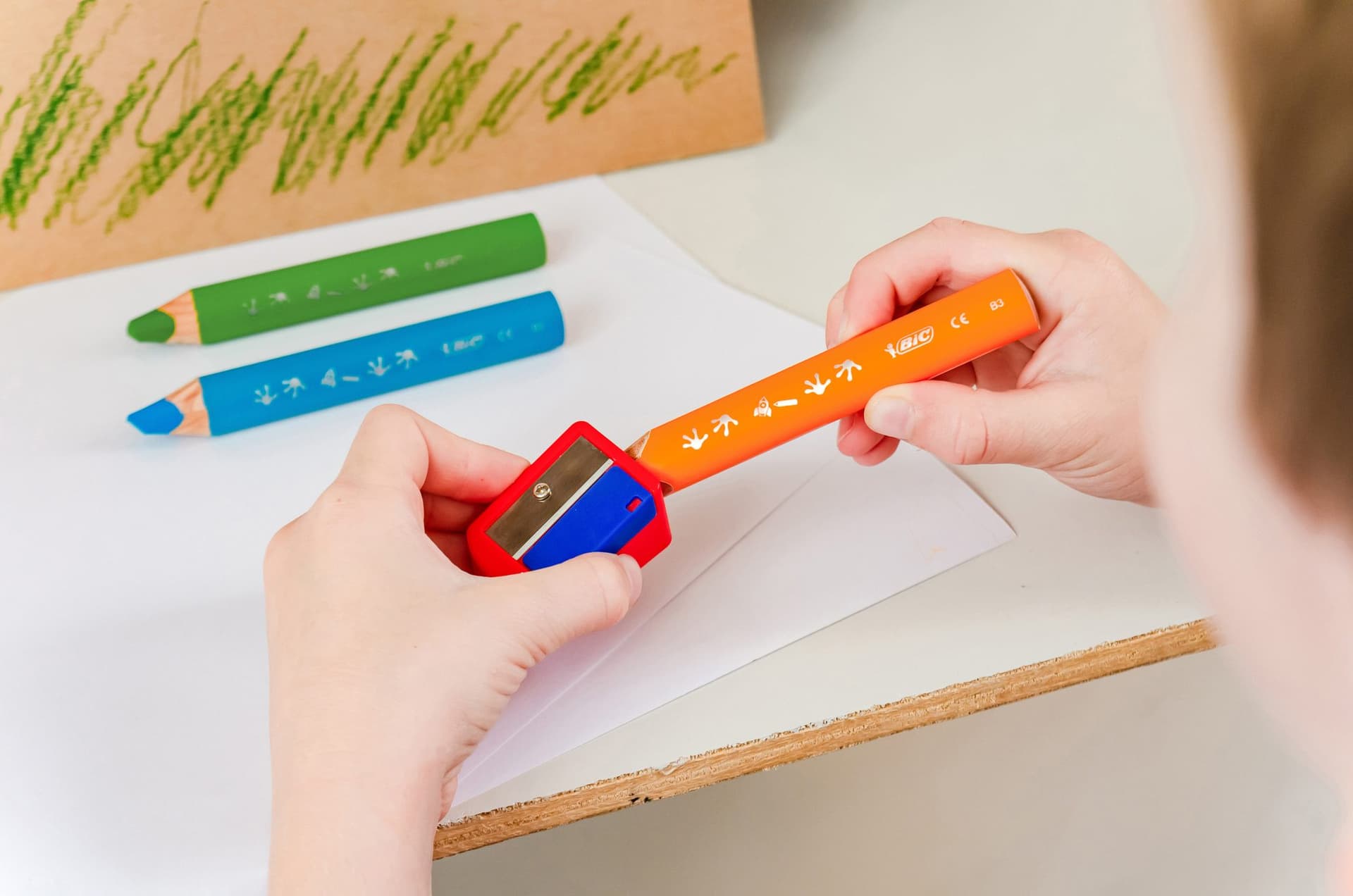 Whiteboardpotlood BicKids Multi Surface + puntenslijper/doekje ass 3st 5