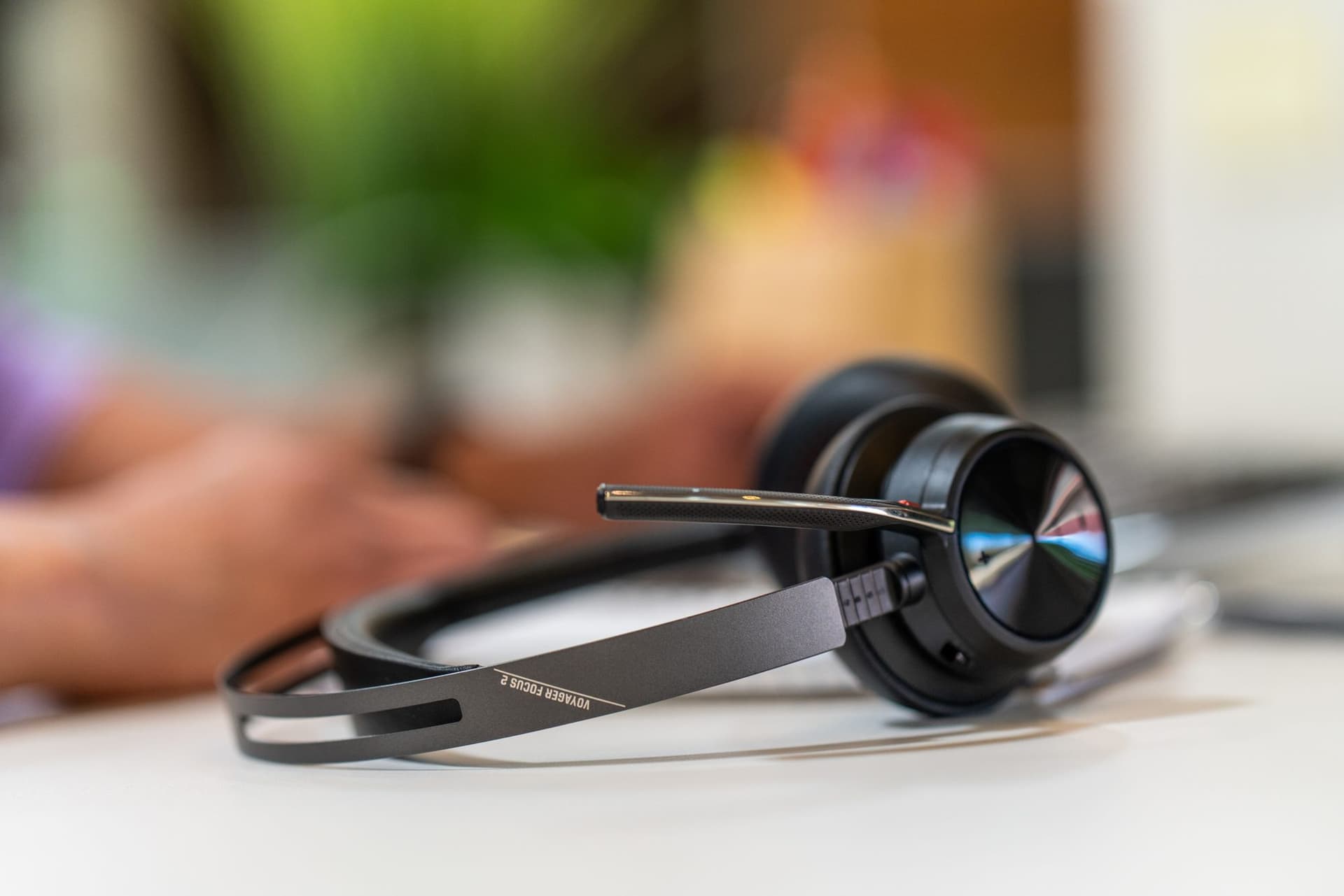 Headset HP POLY Voyager Focus 2 USB-C met oplaadstation 8