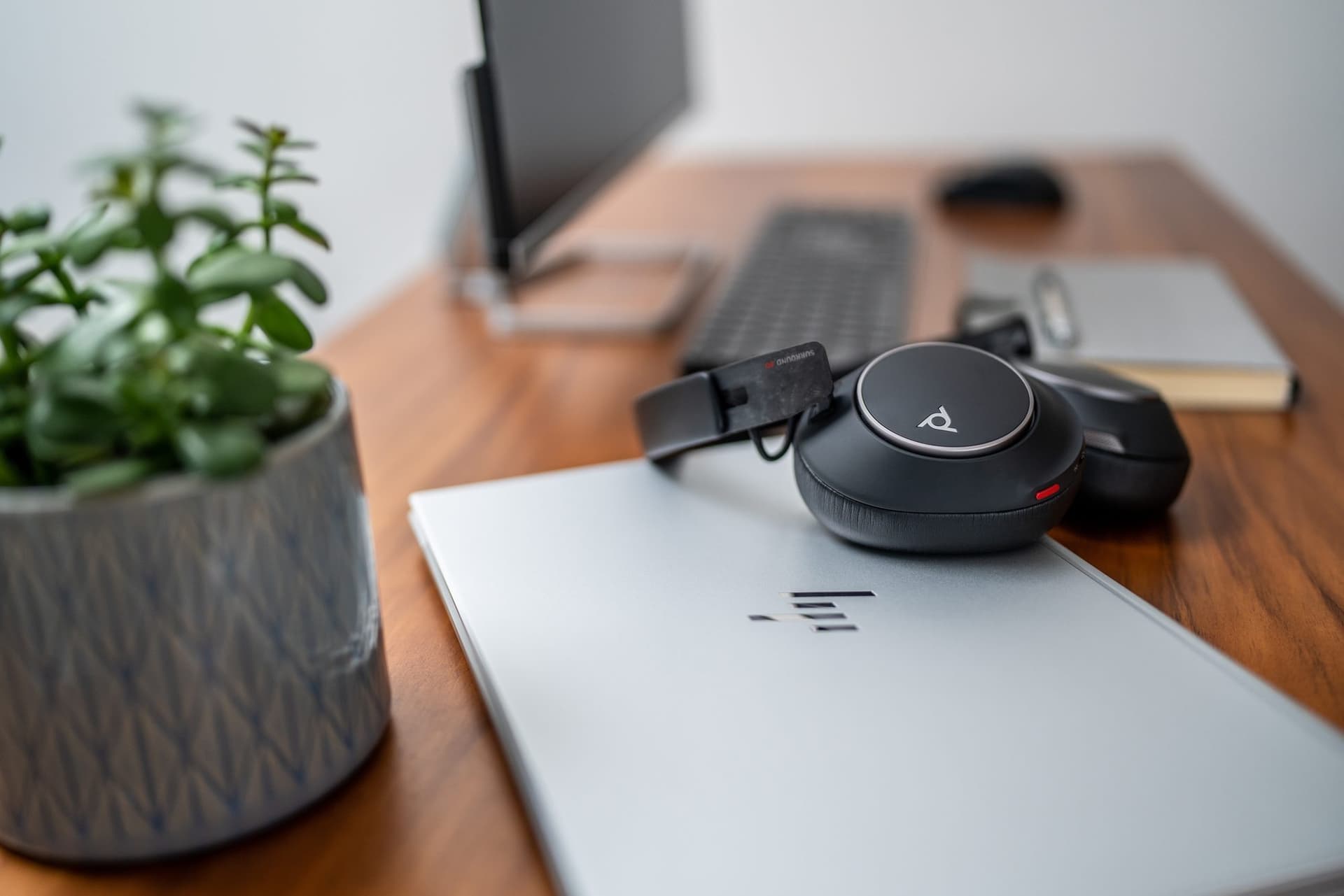 Headset HP POLY Voyager Surround 80 UC USB-C 6