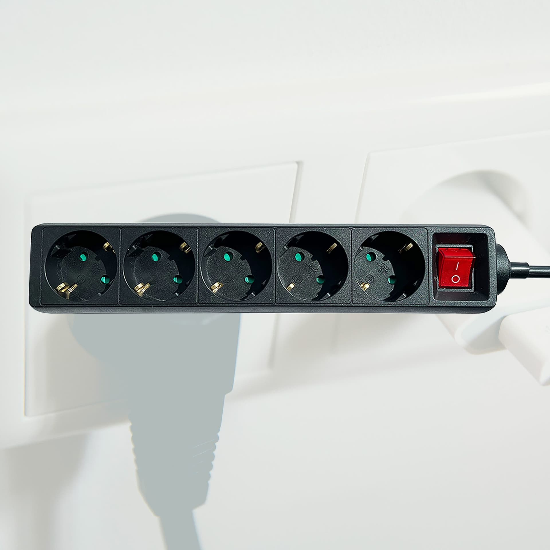 Stekkerdoos BRASQ  5 voudig 1.4 meter zwart 6