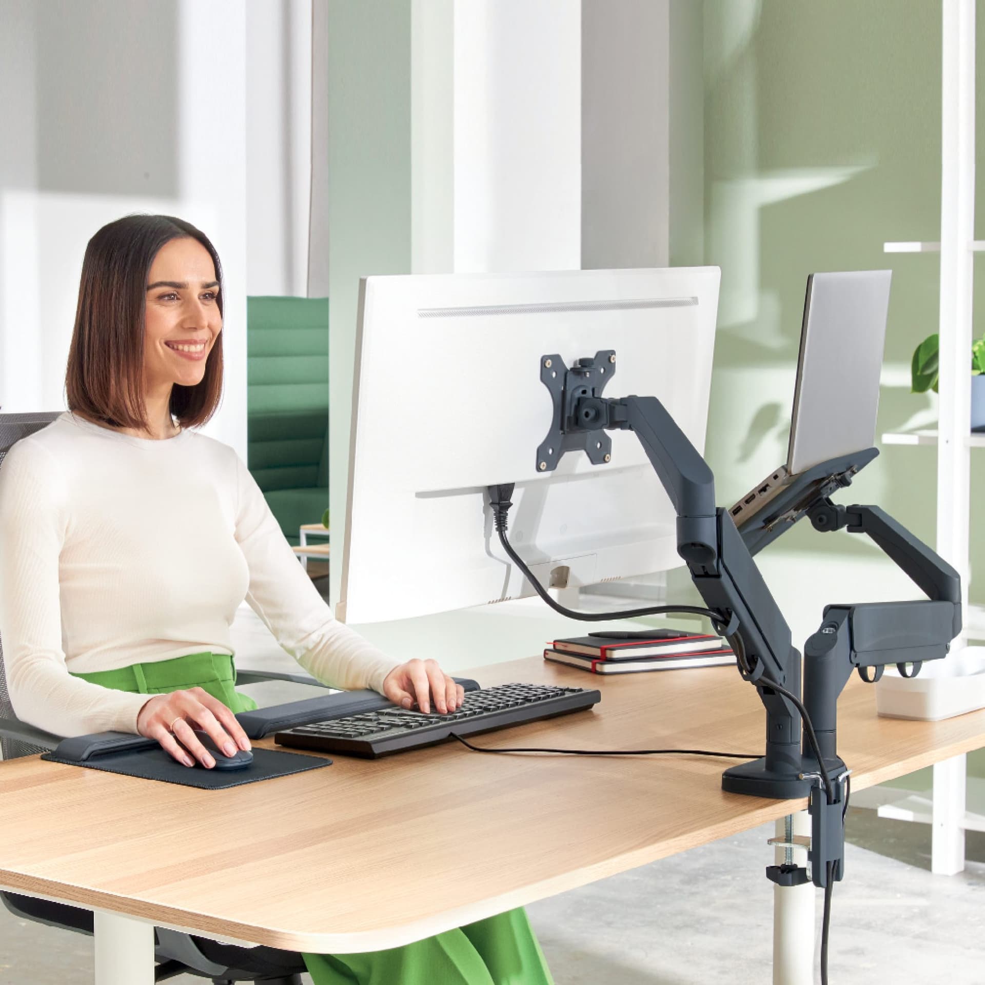 Monitor- en laptoparm Leitz Ergo ruimtebesparend dubbel donkergrijs 7