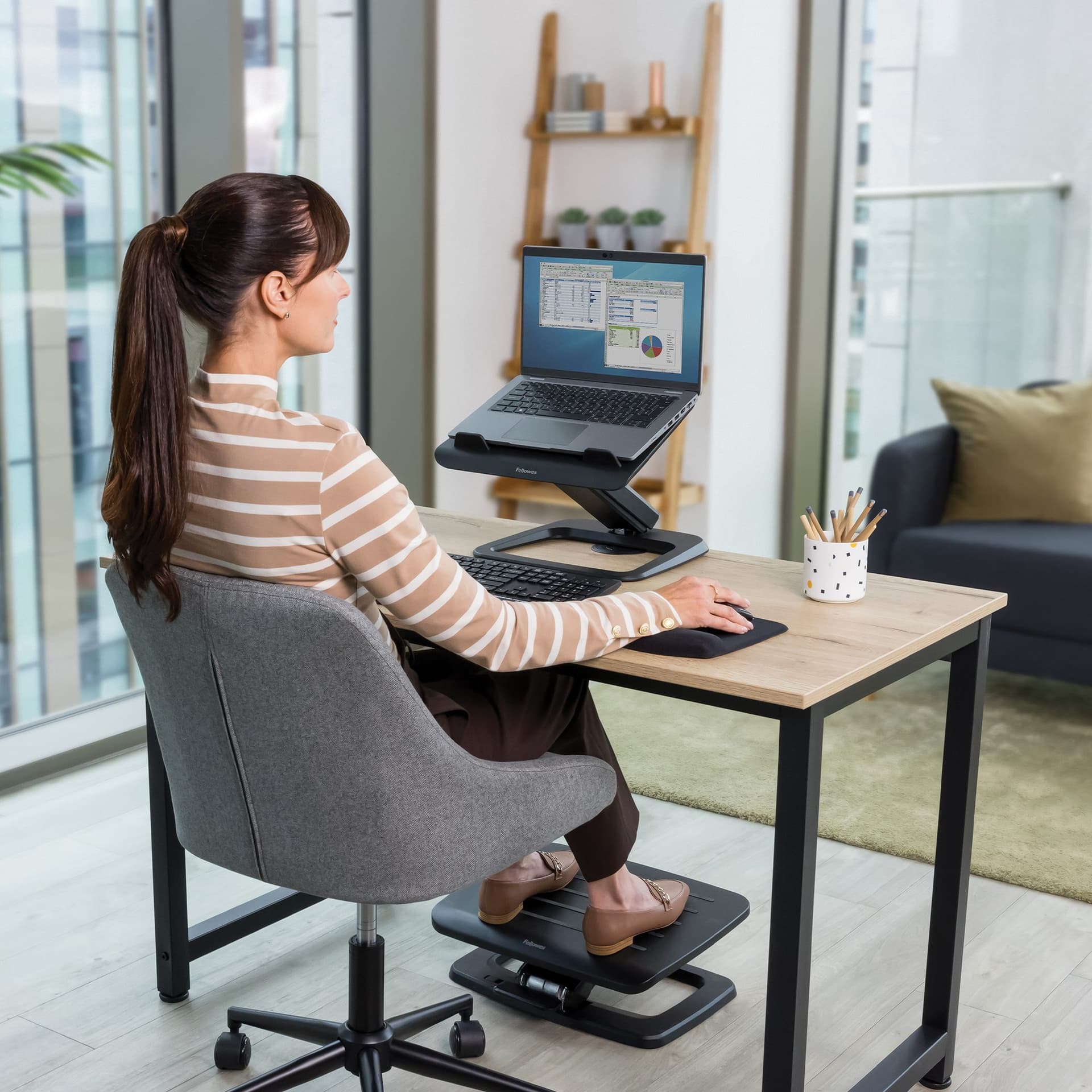 Voetensteun Fellowes Hana LT zwart 7