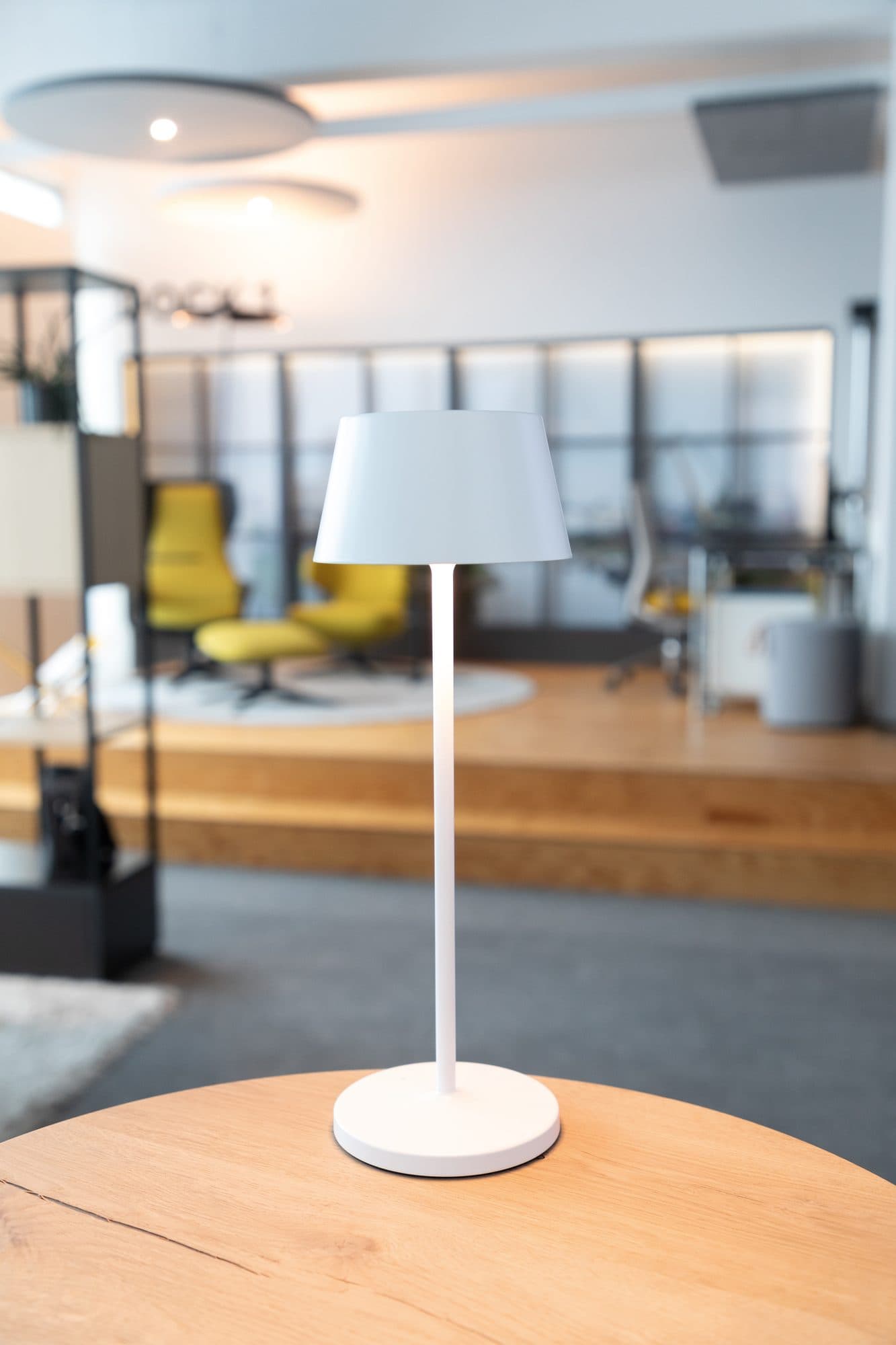 Tafellamp MAUL Nina LED oplaadbaar dimbaar wit 3
