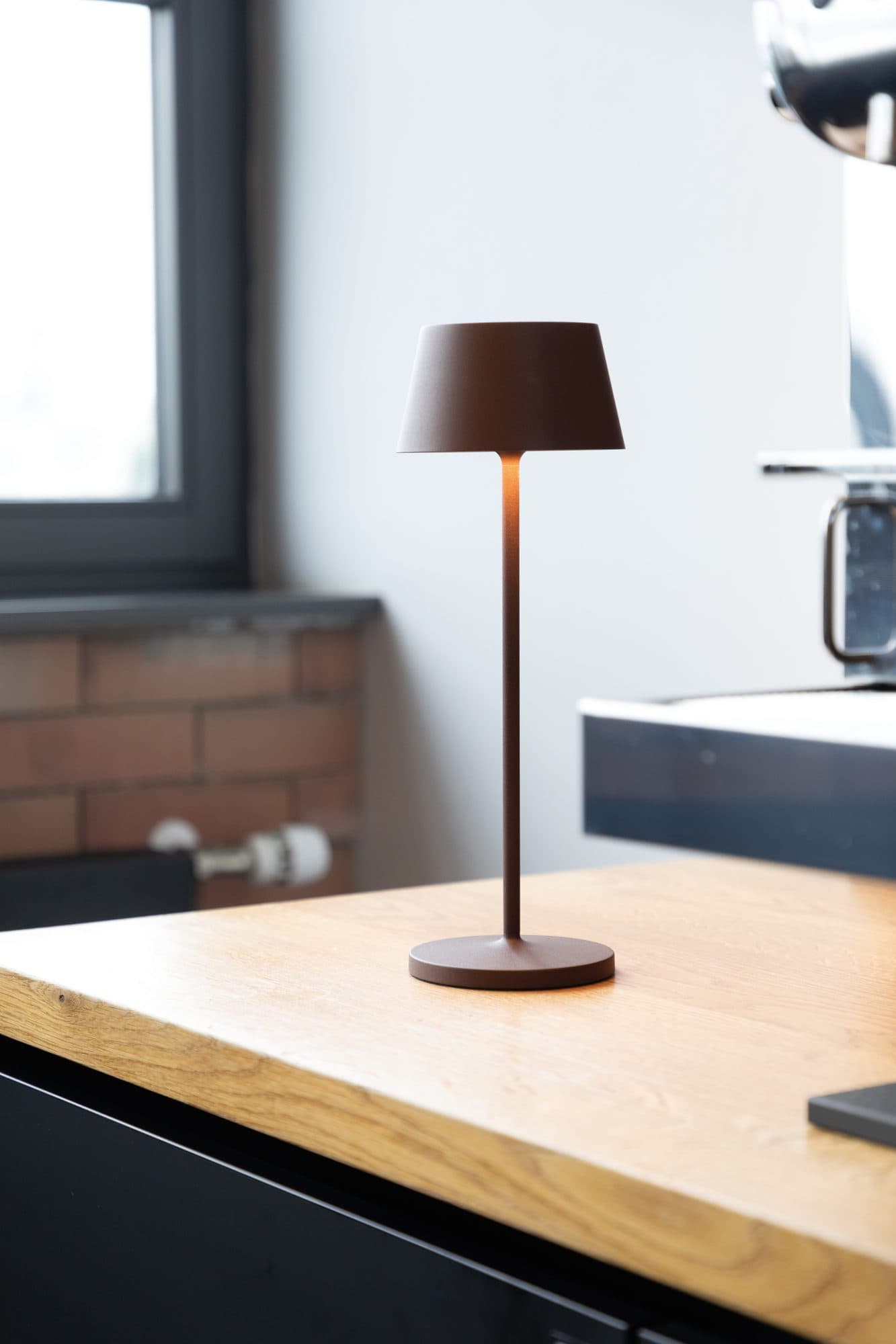 Tafellamp MAUL Nina LED oplaadbaar dimbaar bruin 2