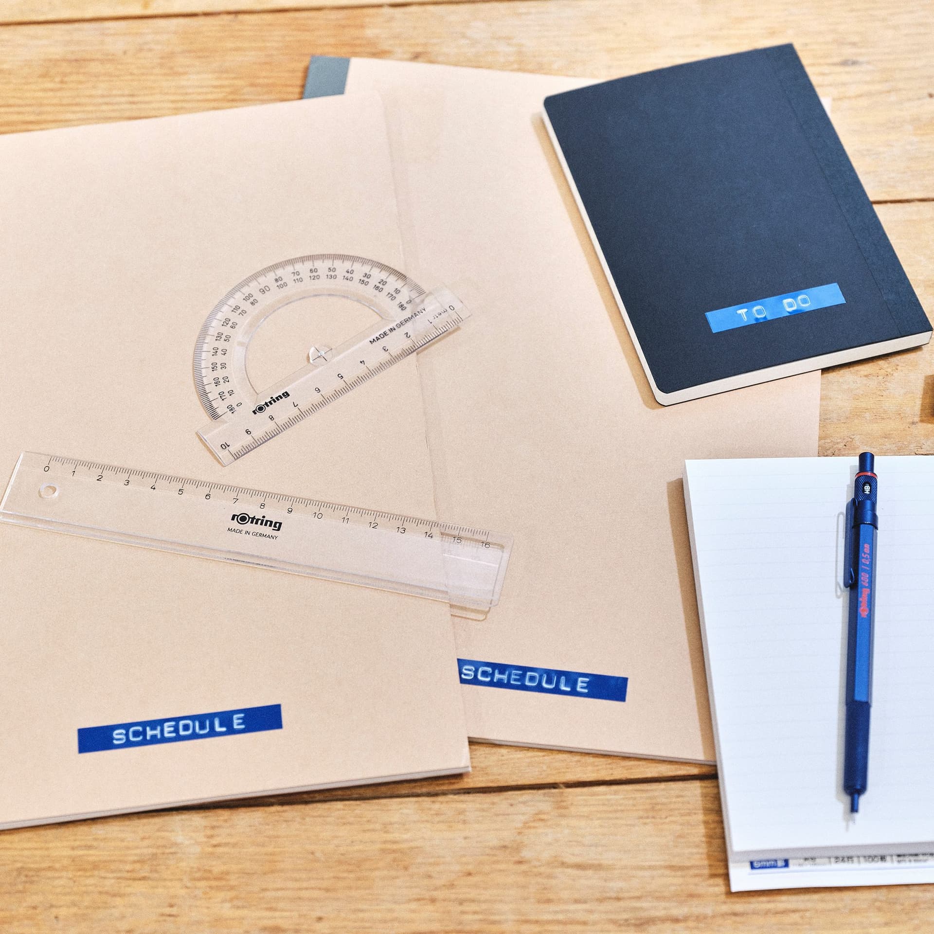 Lettertang Dymo Omega embossing blauw 3