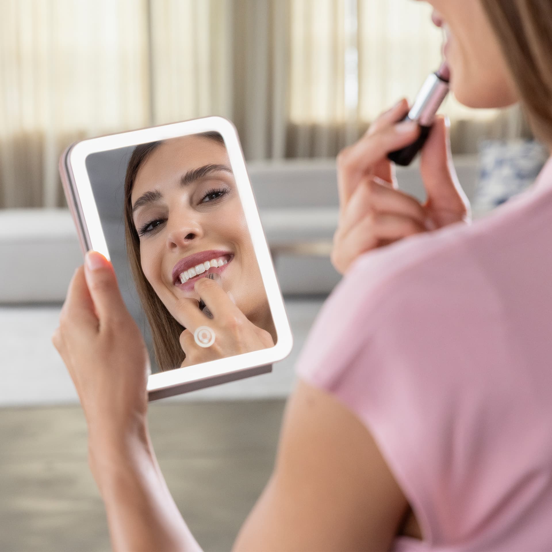Cosmeticaspiegel Medisana CM 400 5