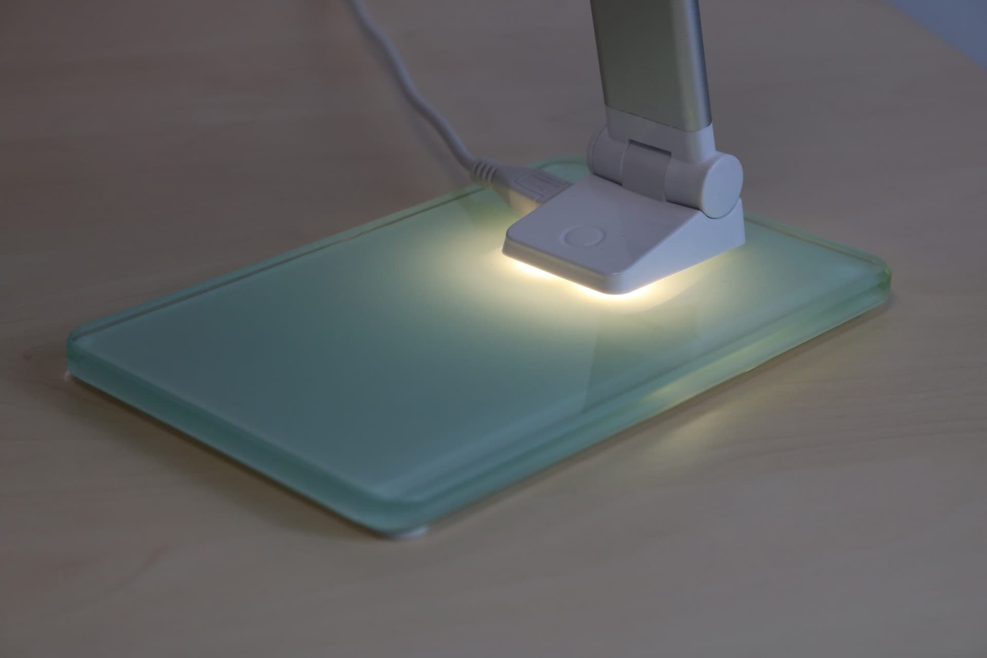 Bureaulamp Unilux Popy led wit 16