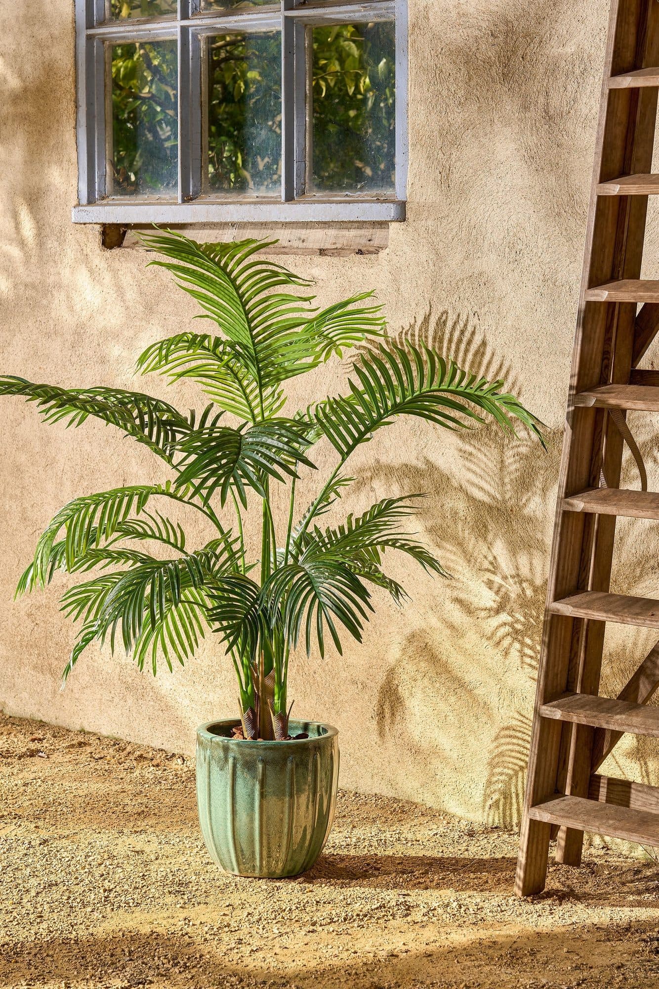 Kunstplant Mica Areca palm in pot groen waterproof 7