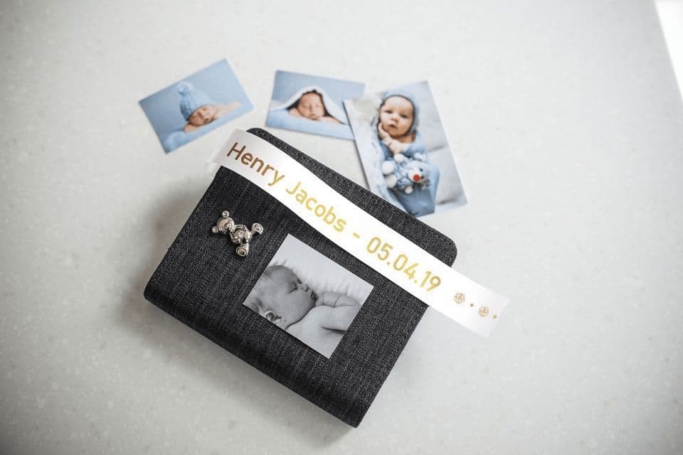 Labeltape Brother P-touch TZe-R254 24mm goud op wit 3