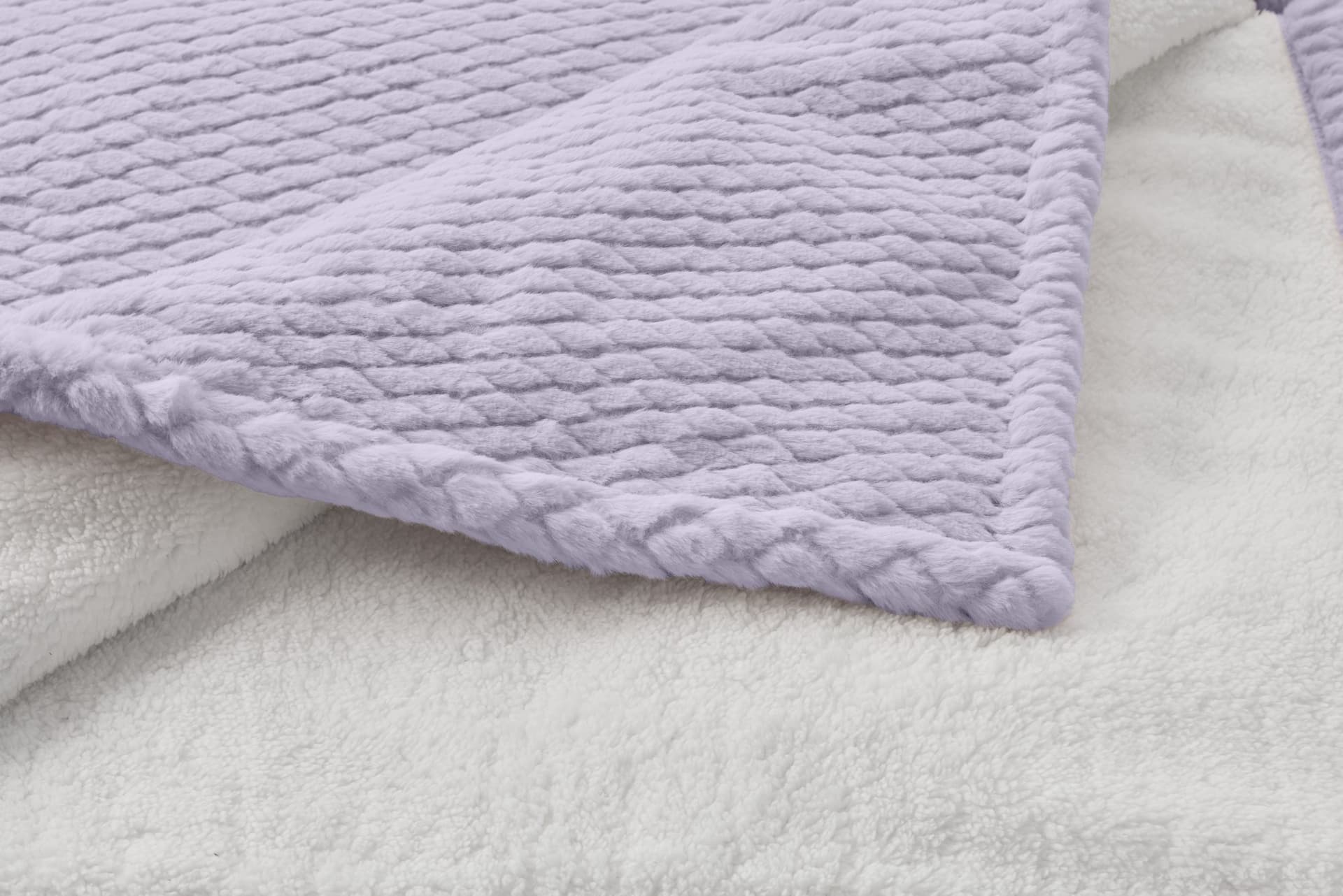 Knuffelwarmtedeken Medisana HB 418 lila 3