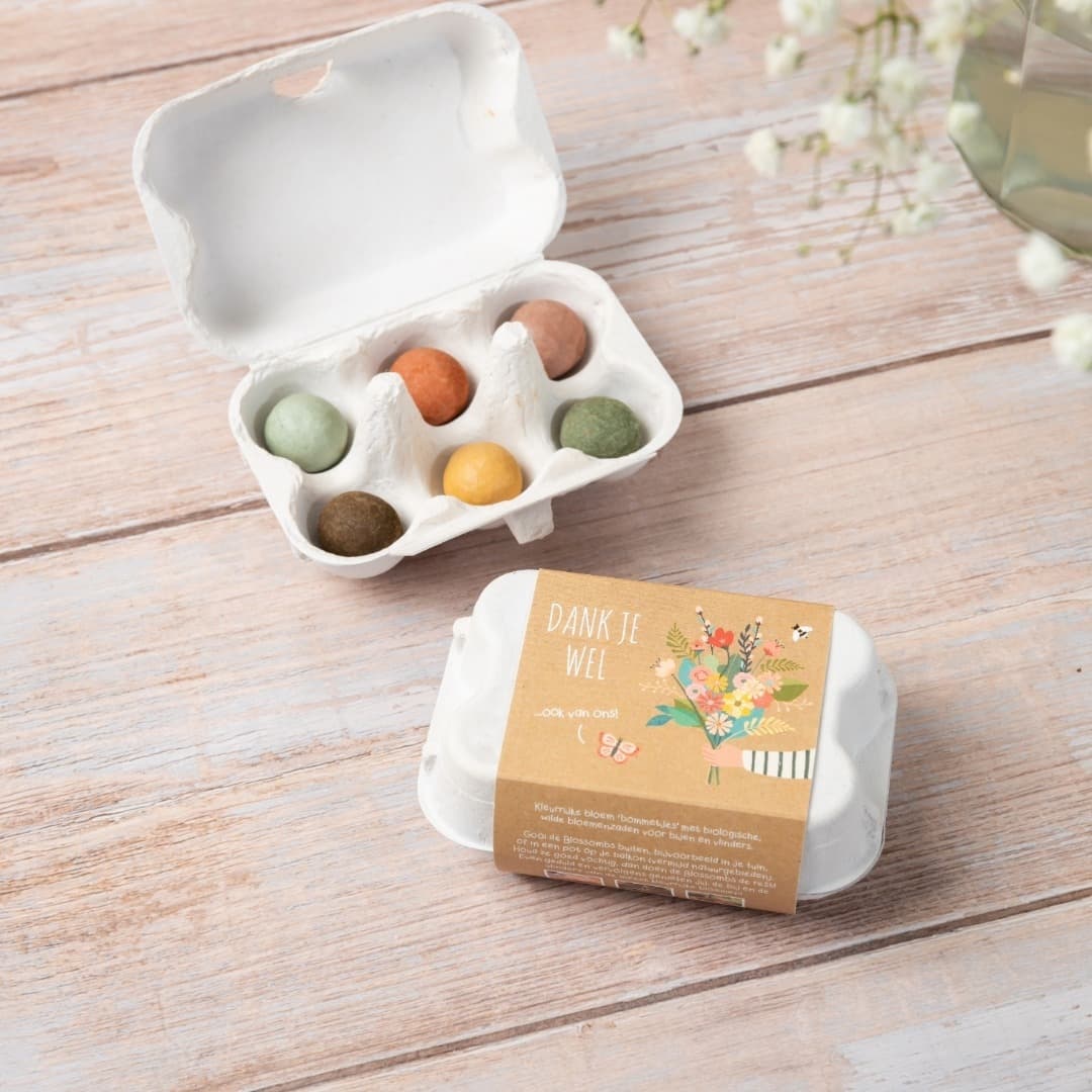 Giftbox Blossombs Dank je wel eierdoosje à 6 zaadbommetjes 2