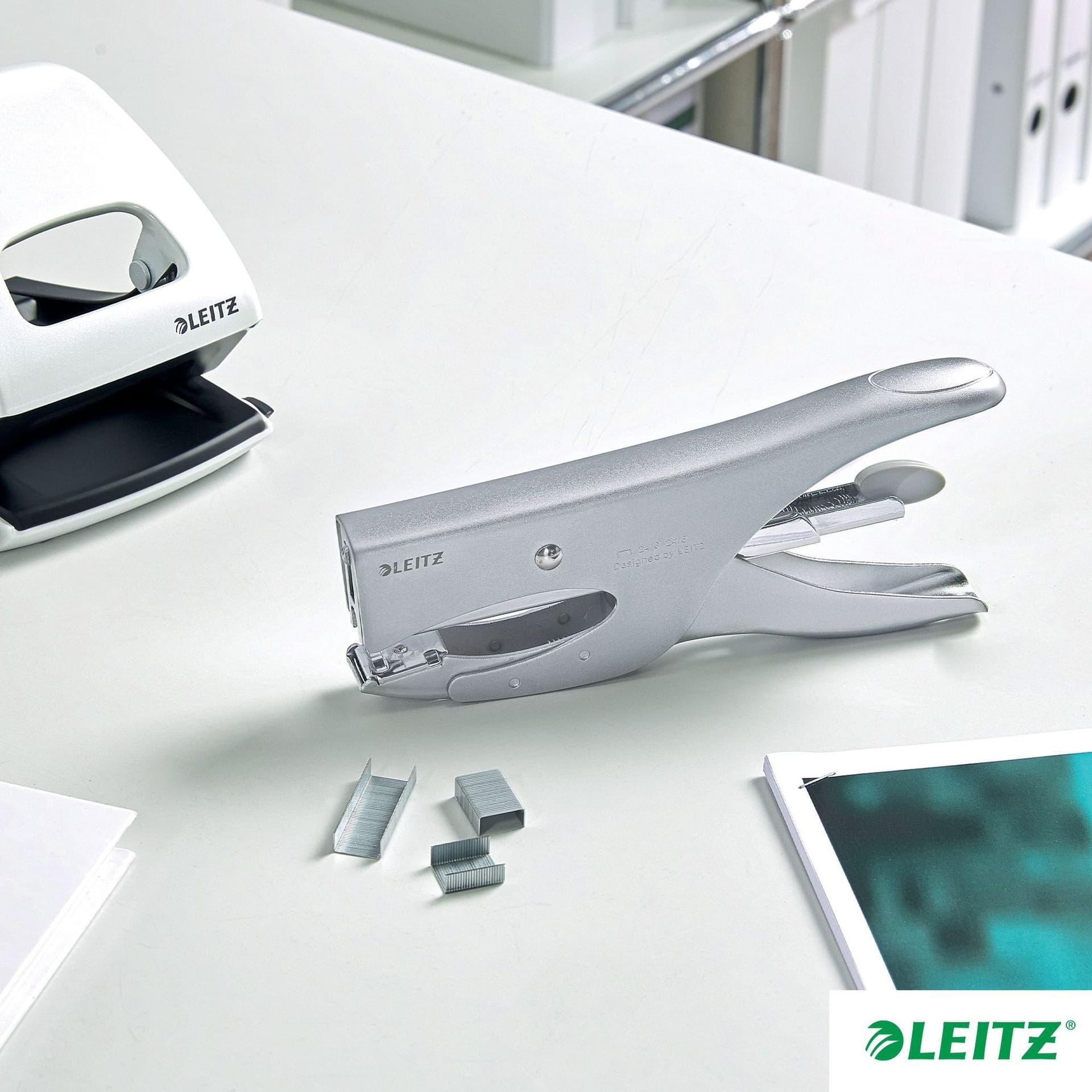 Niettang Leitz achterlaadmodel P3 40 vel zilver 4