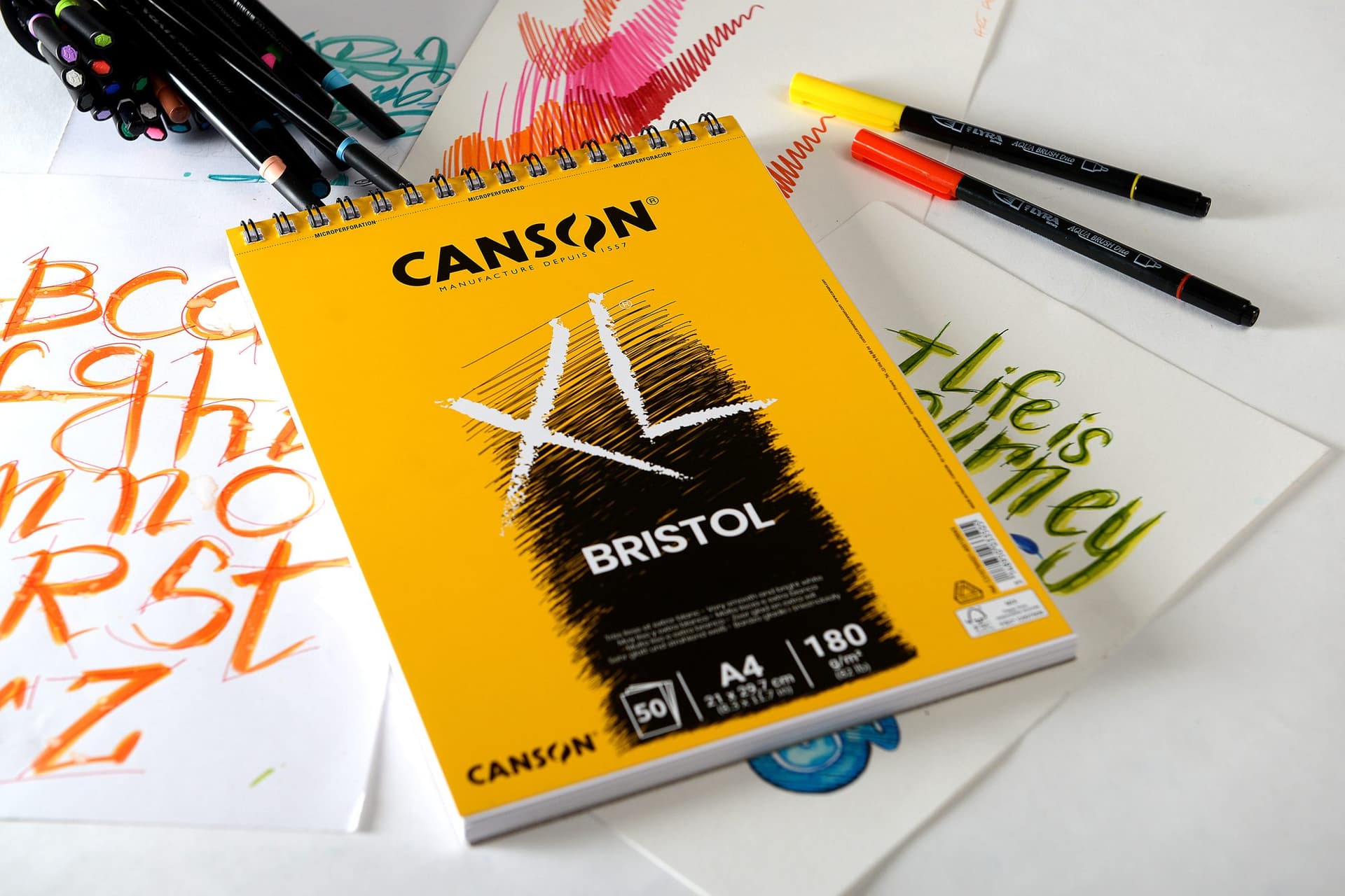 Bristolpapier Canson XL Bristol 50vel 180gr A4 extra wit 2