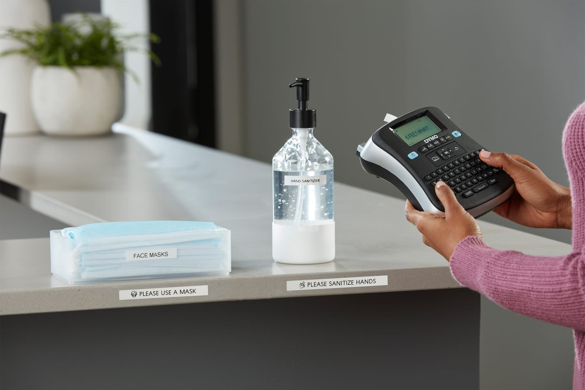 Labelprinter Dymo LabelManager 210D+ draagbaar azerty 12mm zwart 7