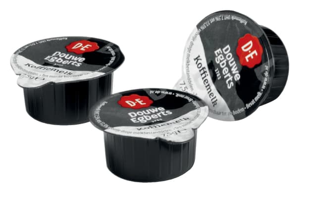 Koffiemelkcups Douwe Egberts halfroom 240x7.5gr 2
